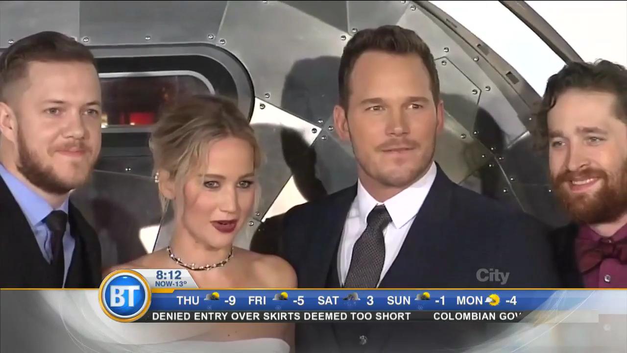 Entertainment City Stars Jennifer Lawrence And Chris Pratt Heat Up The ‘passengers Premiere